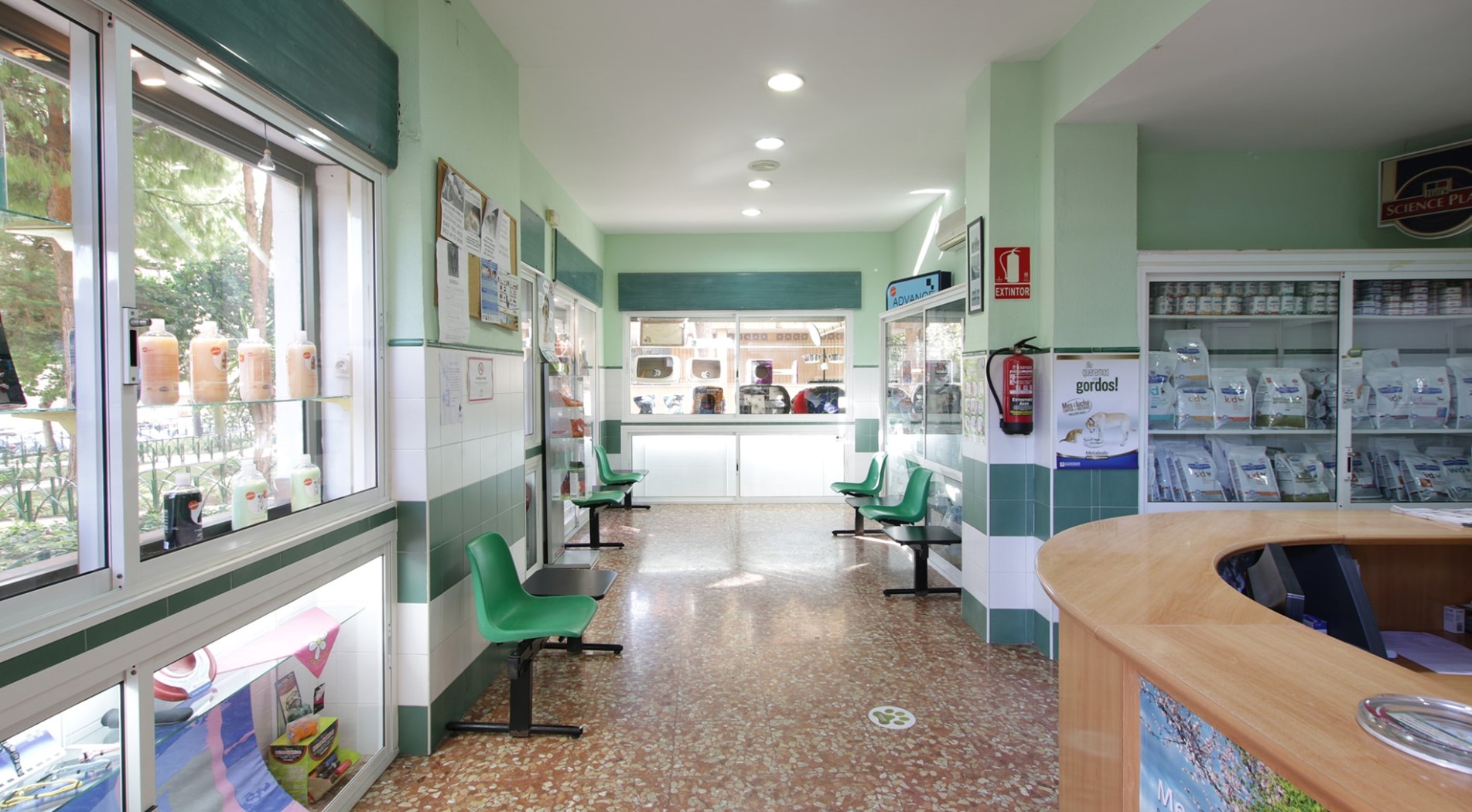 Clínica Veterinaria La Roca
