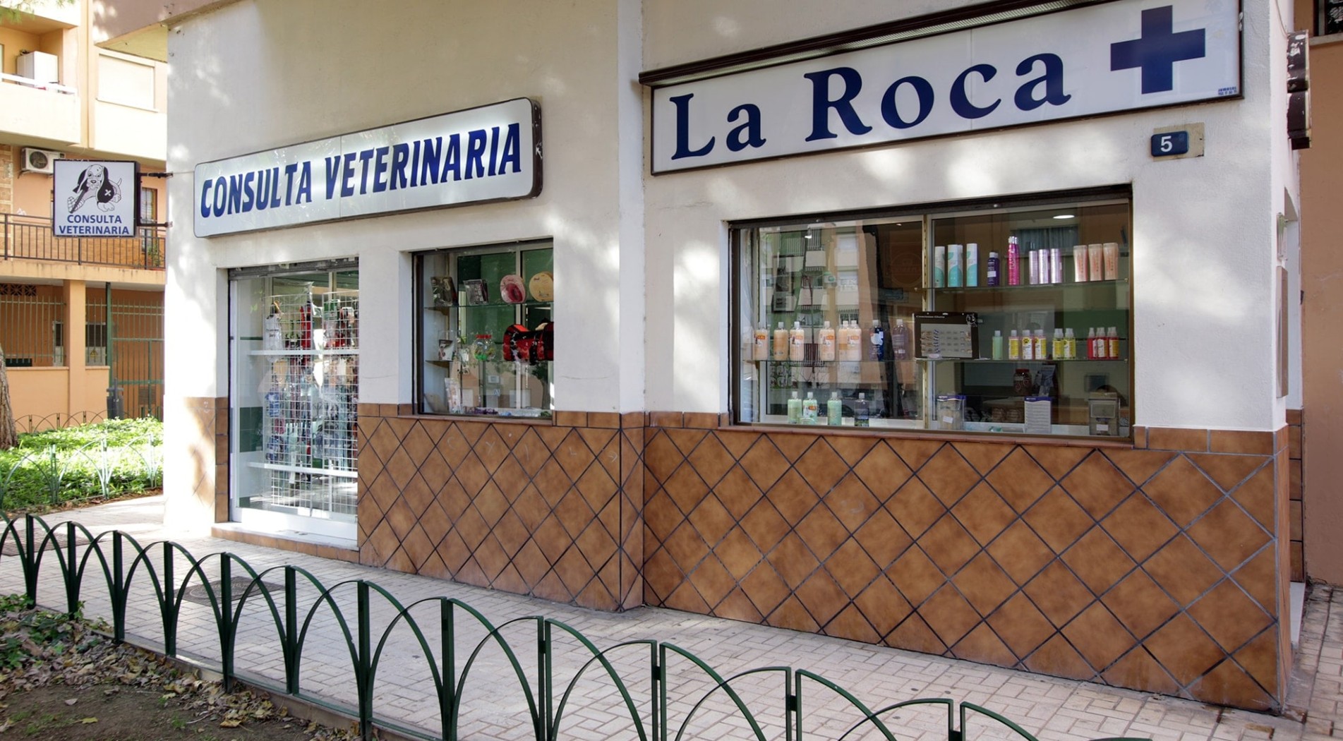 Clínica Veterinaria La Roca